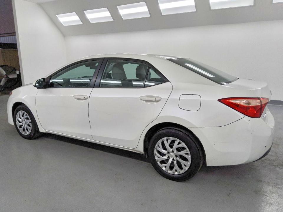 Aukcja sprzedaży 2018 Toyota Corolla, vin: 5YFBURHE3JP771349, numer aukcji: 48548166