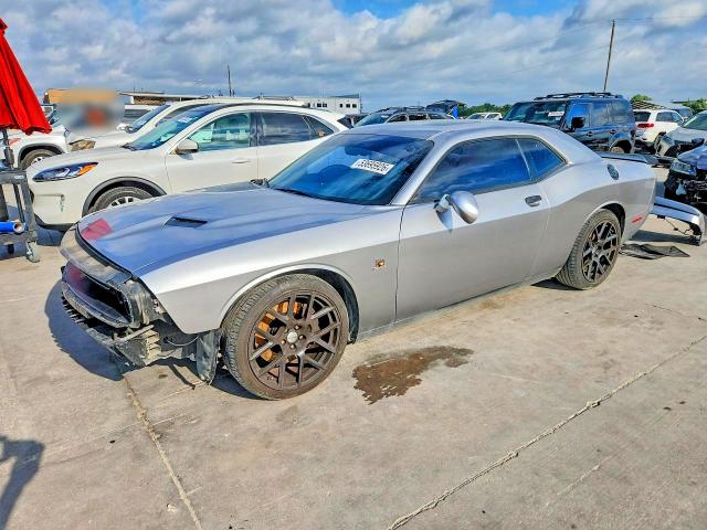 53695926 :رقم المزاد ، 2C3CDZFJXFH850183 vin ، 2015 Dodge Challenger مزاد بيع