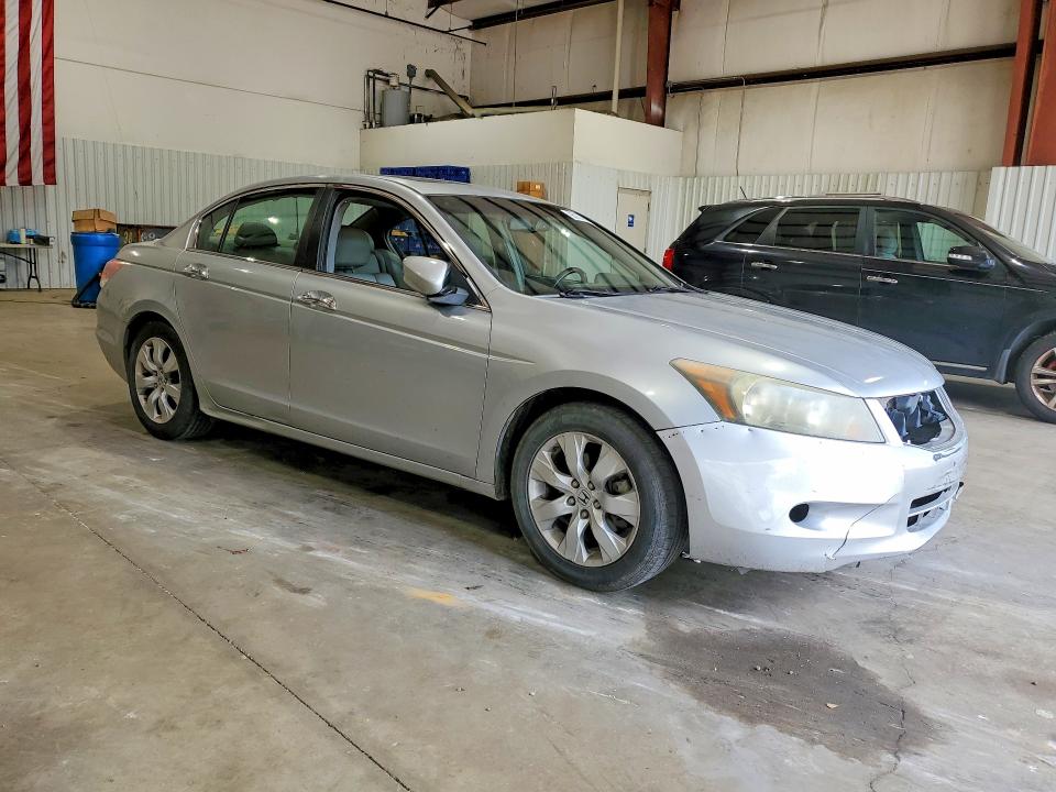Auction sale of the 2008 Honda Accord, vin: 1HGCP36858A081883, lot number: 55137836