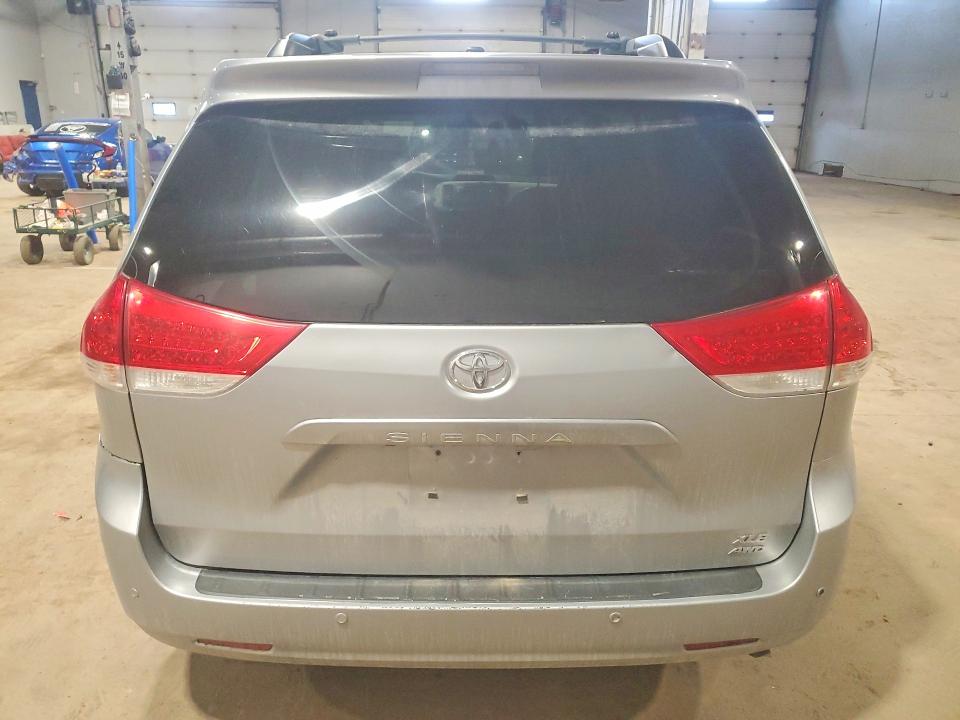 Aukcja sprzedaży 2014 Toyota Sienna, vin: 5TDDK3DC8ES093341, numer aukcji: 51605056