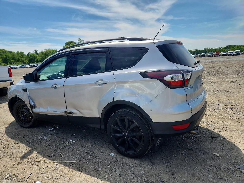 2017 Ford Escape მანქანა იყიდება აუქციონზე, vin: 1FMCU9JD9HUB55279, აუქციონის ნომერი: 54437466