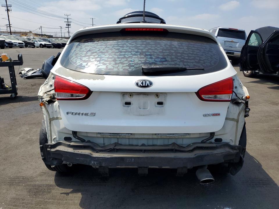 Продажа на аукционе авто 2015 Kia Forte, vin: KNAFX5A88F5314706, номер лота: 53753036