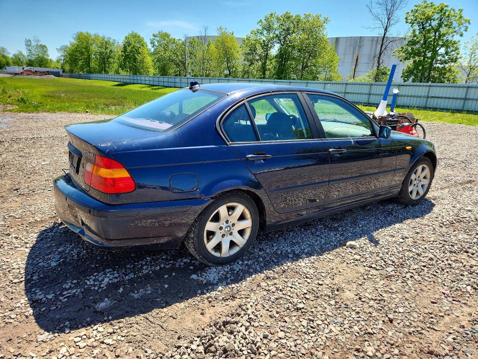 2004 Bmw 325 მანქანა იყიდება აუქციონზე, vin: WBAEU334X4PF60924, აუქციონის ნომერი: 55094856