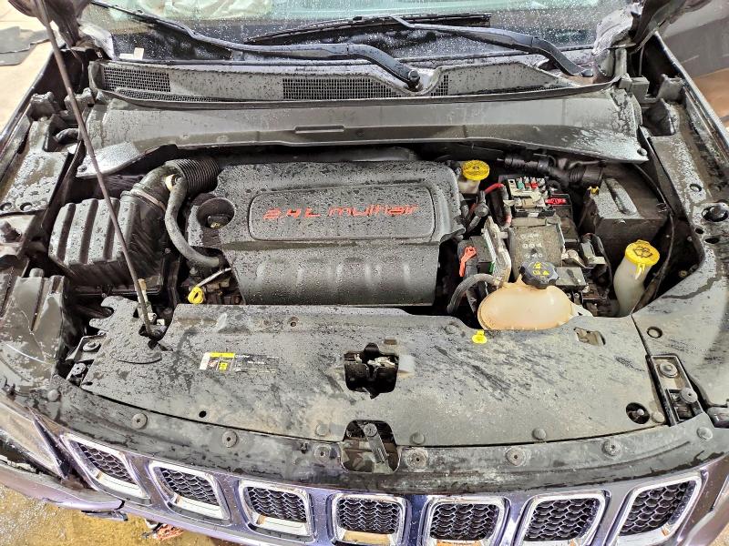 51864786 :رقم المزاد ، 3C4NJDCB6KT733828 vin ، 2019 Jeep Compass مزاد بيع