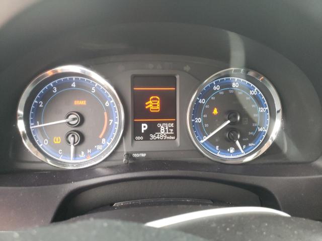 55640713 :رقم المزاد ، 5YFBURHE7JP830810 vin ، 2018 Toyota Corolla L مزاد بيع