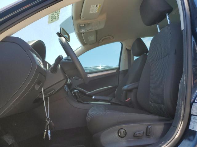 56239993 :رقم المزاد ، 1VWAA7A34JC015567 vin ، 2018 Volkswagen Passat S مزاد بيع
