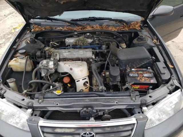 2001 Toyota Camry Ce მანქანა იყიდება აუქციონზე, vin: 4T1BG22K71U852950, აუქციონის ნომერი: 56627853