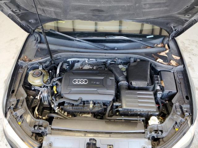 60425064 :رقم المزاد ، WAUCCGFFXF1032480 vin ، 2015 Audi A3 مزاد بيع