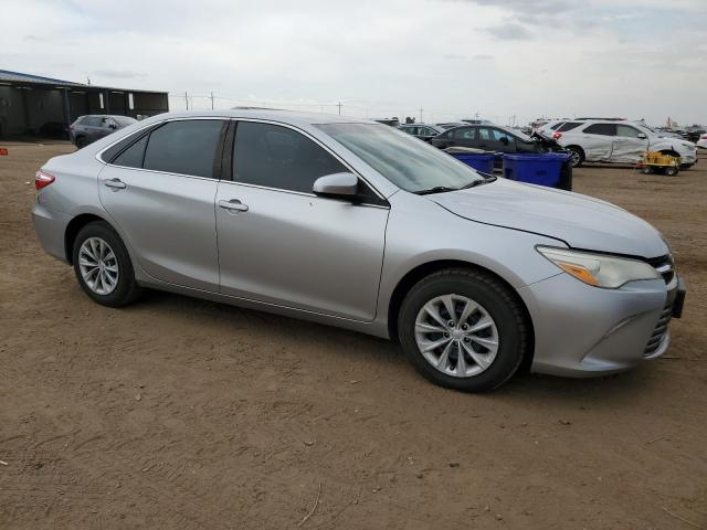 59320724 :رقم المزاد ، 4T1BF1FK0FU489910 vin ، 2015 Toyota Camry Le مزاد بيع
