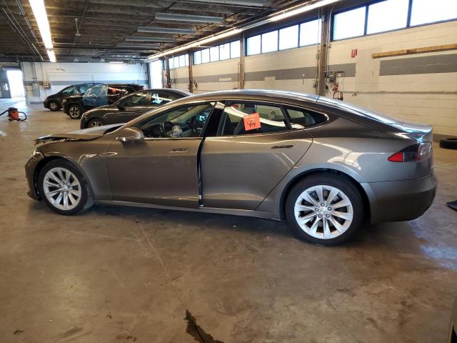 57877894 :رقم المزاد ، 5YJSA1E18GF149876 vin ، 2016 Tesla Model S مزاد بيع