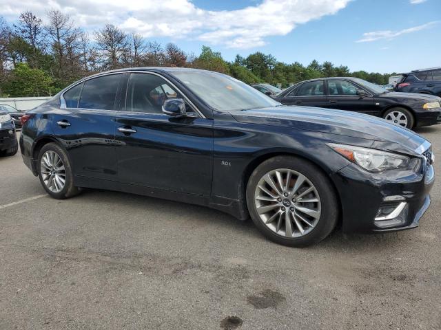 56053454 :رقم المزاد ، JN1EV7AR5JM436093 vin ، 2018 Infiniti Q50 Luxe مزاد بيع