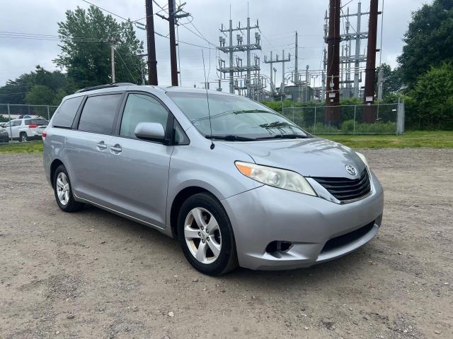 58780354 :رقم المزاد ، 5TDKK3DC2CS179846 vin ، 2012 Toyota Sienna Le مزاد بيع