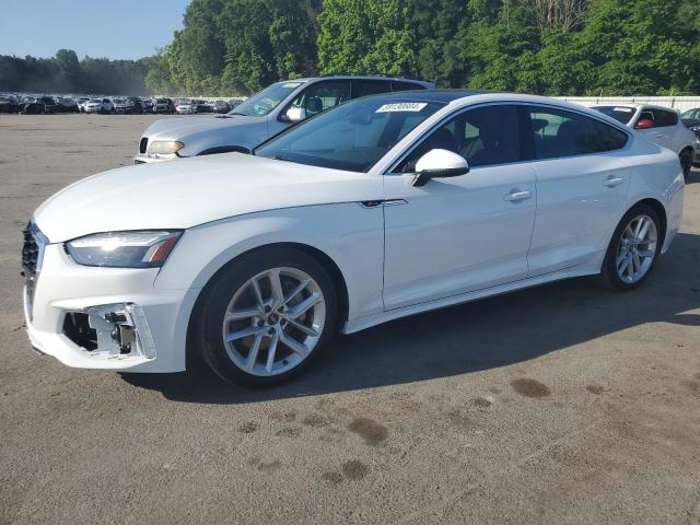 2024 Audi A5 Premium Plus 45 მანქანა იყიდება აუქციონზე, vin: WAUFACF55RA019577, აუქციონის ნომერი: 59130604