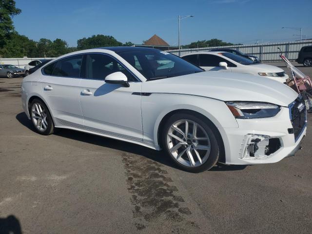 2024 Audi A5 Premium Plus 45 მანქანა იყიდება აუქციონზე, vin: WAUFACF55RA019577, აუქციონის ნომერი: 59130604
