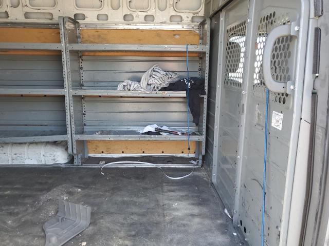 60331074 :رقم المزاد ، 1N6BF0LY5FN802531 vin ، 2015 Nissan Nv مزاد بيع