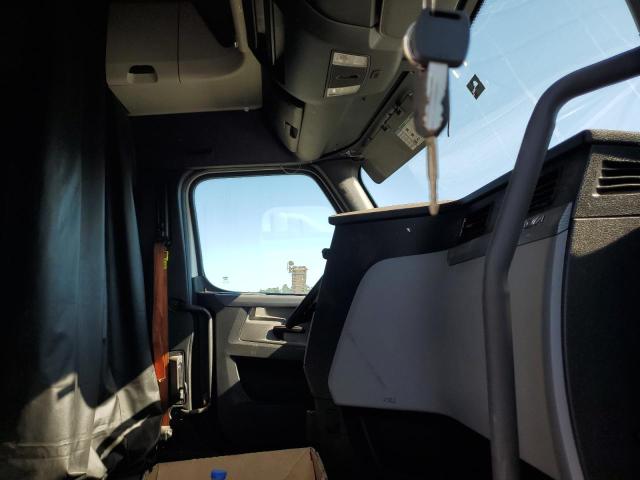 Продаж на аукціоні авто 2022 Freightliner Cascadia 126, vin: 3AKJHHDR4NSNG3376, номер лоту: 45890286