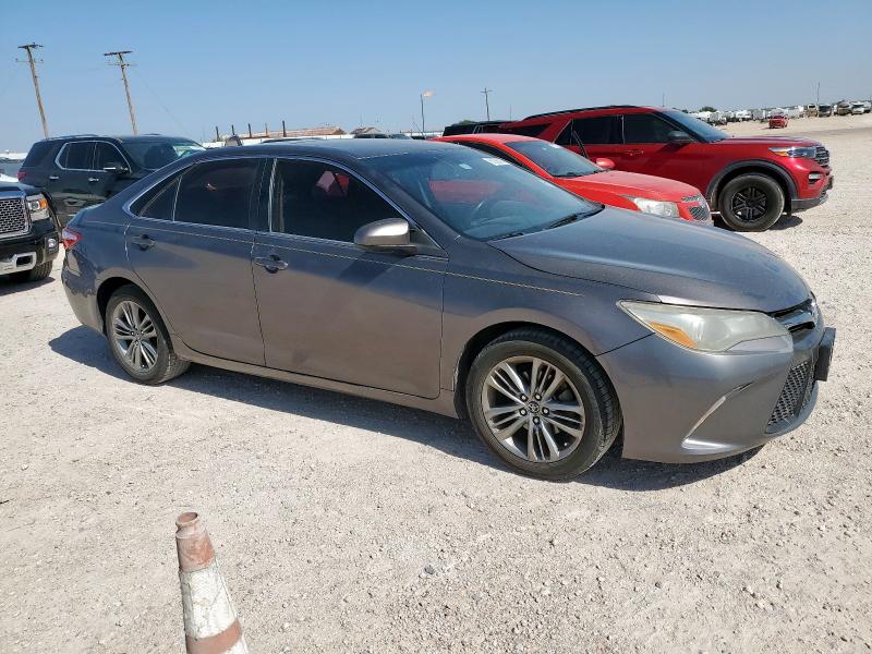 93757915 :رقم المزاد ، 4T1BF1FK6FU060352 vin ، 2015 Toyota Camry مزاد بيع