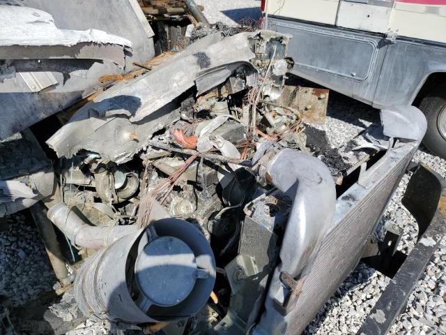58596175 :رقم المزاد ، 4UZA5FFCXXCB81996 vin ، 1999 Freightliner Chassis مزاد بيع