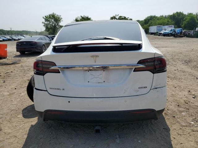 60327275 :رقم المزاد ، 5YJXCBE27HF055831 vin ، 2017 Tesla Model X مزاد بيع