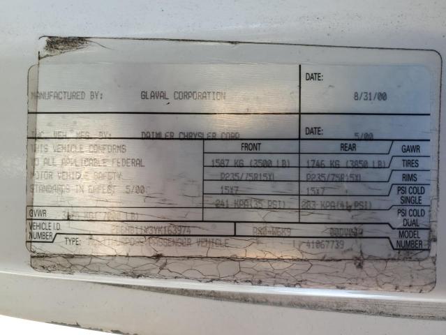 59382195 :رقم المزاد ، 2B6HB11Y3YK163974 vin ، 2000 Dodge Ram Van 15 مزاد بيع