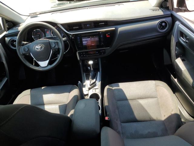62137545 :رقم المزاد ، 2T1BURHE5JC055696 vin ، 2018 Toyota Corolla L مزاد بيع