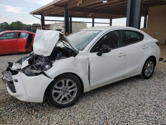 2018 Toyota Yaris Ia მანქანა იყიდება აუქციონზე, vin: 3MYDLBYV7JY320641, აუქციონის ნომერი: 60896225
