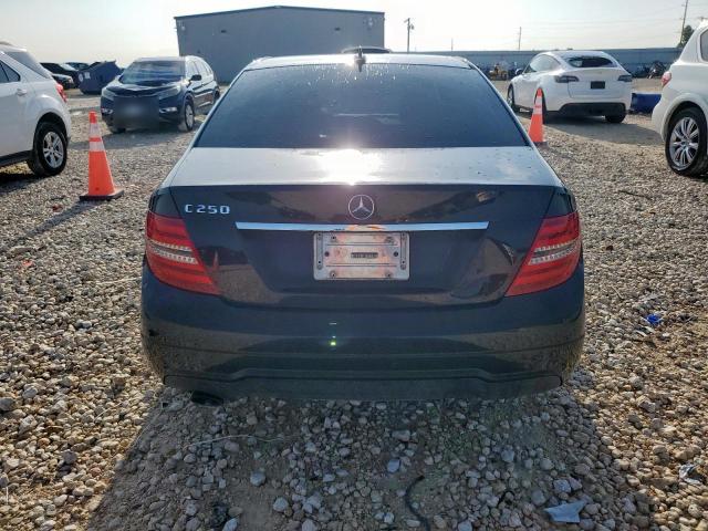 60120635 :رقم المزاد ، WDDGF4HB6EG216966 vin ، 2014 Mercedes-benz C 250 مزاد بيع