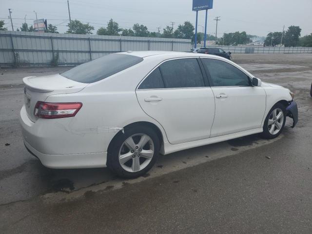 61060055 :رقم المزاد ، 4T1BF3EK5BU582462 vin ، 2011 Toyota Camry Base مزاد بيع