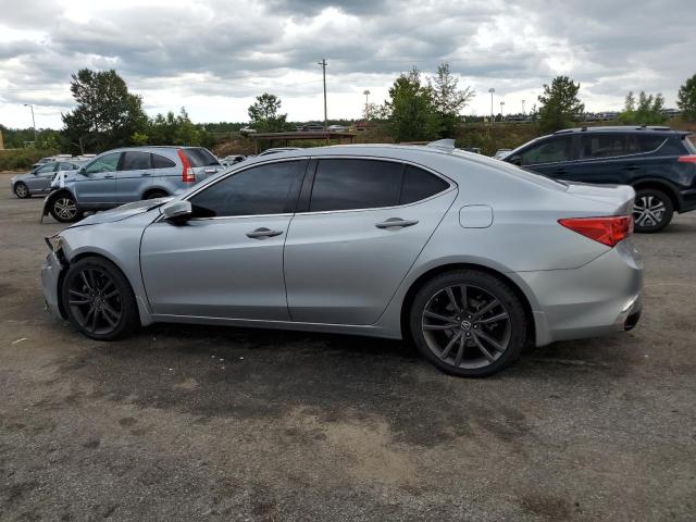 59441725 :رقم المزاد ، 19UUB3F33JA001817 vin ، 2018 Acura Tlx مزاد بيع