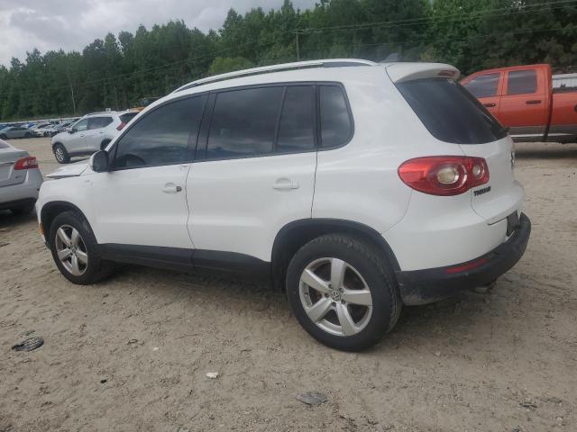 2010 Volkswagen Tiguan მანქანა იყიდება აუქციონზე, vin: WVGBV7AX2AW516045, აუქციონის ნომერი: 59818755
