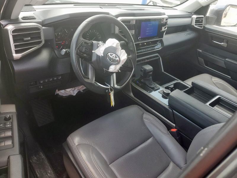 62122045 :رقم المزاد ، 5TFLA5AB3NX009801 vin ، 2022 Toyota Tundra Cre مزاد بيع
