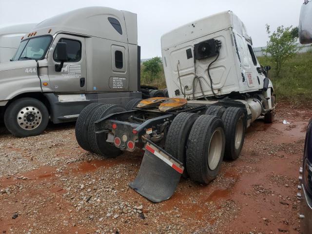 Продажа на аукционе авто 2015 Freightliner Cascadia 125, vin: 3AKJGLD6XFSGR3425, номер лота: 58016155