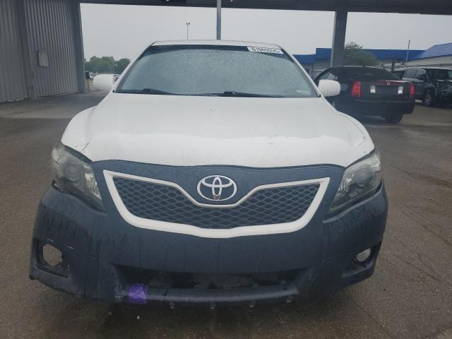 61060055 :رقم المزاد ، 4T1BF3EK5BU582462 vin ، 2011 Toyota Camry Base مزاد بيع