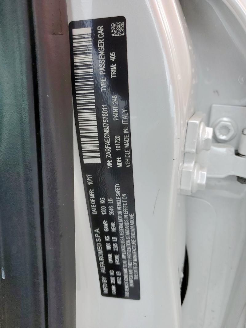2018 Alfa Romeo Giulia მანქანა იყიდება აუქციონზე, vin: ZARFAECN8J7576011, აუქციონის ნომერი: 59861085