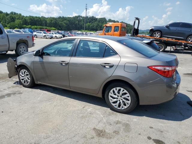 62137545 :رقم المزاد ، 2T1BURHE5JC055696 vin ، 2018 Toyota Corolla L مزاد بيع