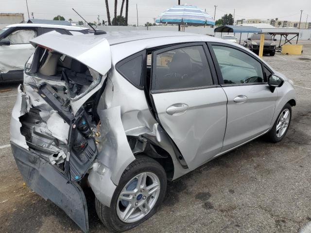 59694275 :رقم المزاد ، 3FADP4EJ9HM119038 vin ، 2017 Ford Fiesta مزاد بيع
