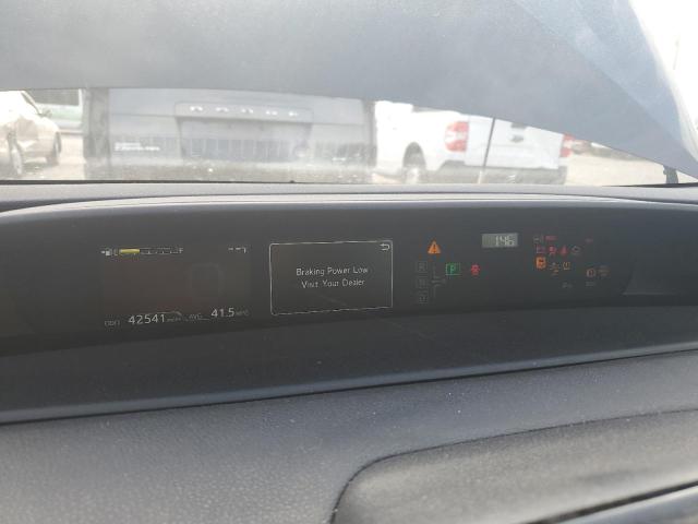 60660925 :رقم المزاد ، JTDL9RFU0L3020544 vin ، 2020 Toyota Prius Le مزاد بيع