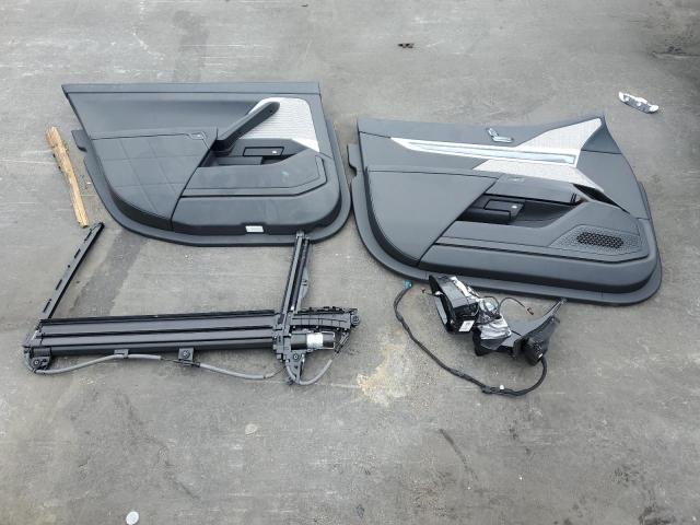 56663845 :رقم المزاد ، WBA23EH00SCT24226 vin ، 2025 Bmw 740 مزاد بيع