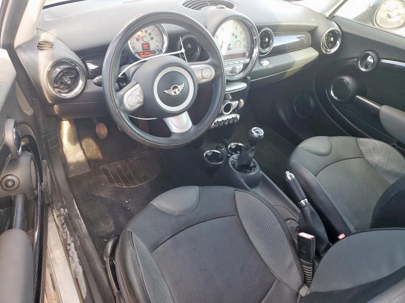 2008 Mini Cooper Clu მანქანა იყიდება აუქციონზე, vin: WMWML33508TP97200, აუქციონის ნომერი: 62202435