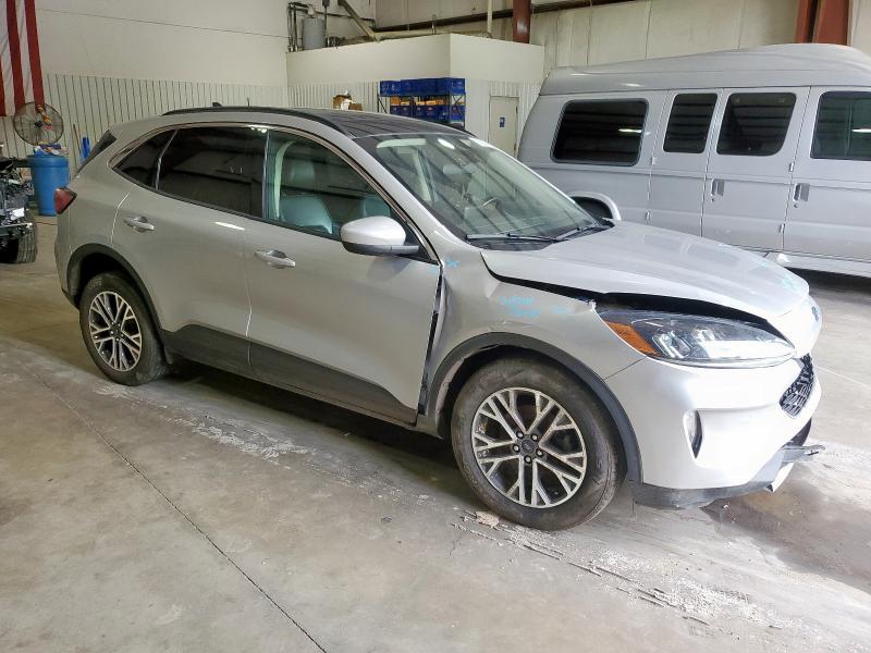 2020 Ford Escape მანქანა იყიდება აუქციონზე, vin: 1FMCU9H65LUA51808, აუქციონის ნომერი: 60834705