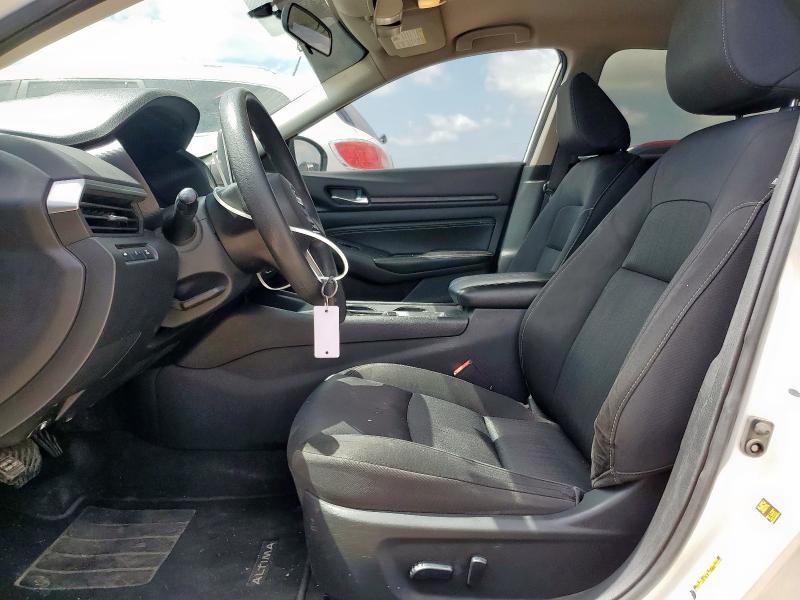 61025885 :رقم المزاد ، 1N4BL4BV4KC152290 vin ، 2019 Nissan Altima S مزاد بيع