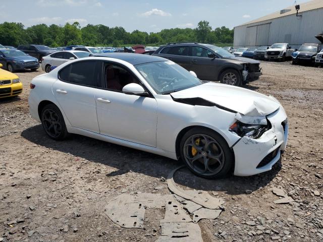 Продаж на аукціоні авто 2017 Alfa Romeo Giulia, vin: ZARFAEEN7H7555268, номер лоту: 61815915
