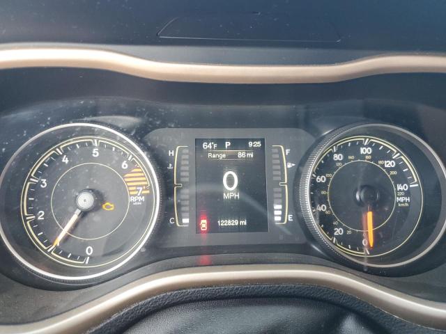 59573565 :رقم المزاد ، 1C4PJMCB8JD609508 vin ، 2018 Jeep Cherokee مزاد بيع