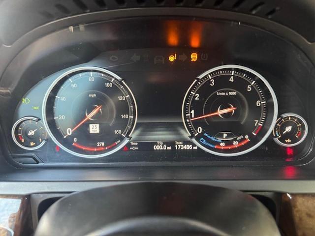 Auction sale of the 2015 Bmw 750 Xi, vin: WBAYB6C5XFD965910, lot number: 62613175