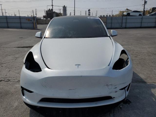 58219495 :رقم المزاد ، 7SAYGDEF5NF510472 vin ، 2022 Tesla Model Y مزاد بيع