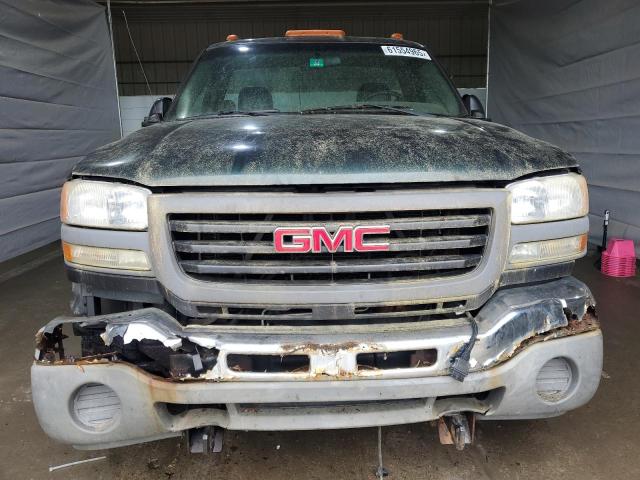 61554965 :رقم المزاد ، 1GTHK24U86E141478 vin ، 2006 Gmc Sierra K25 مزاد بيع