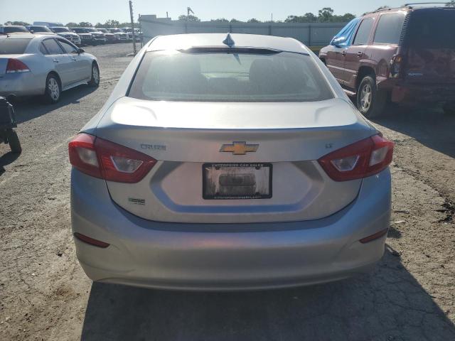61346225 :رقم المزاد ، 1G1BE5SM8H7260648 vin ، 2017 Chevrolet Cruze مزاد بيع