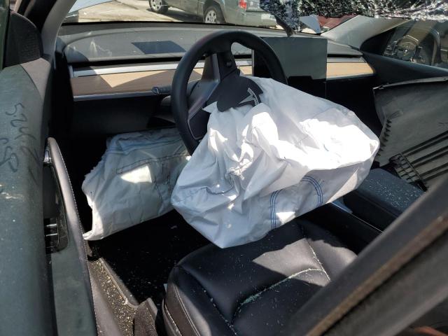 59392225 :رقم المزاد ، 5YJYGDEE3MF076717 vin ، 2021 Tesla Model Y مزاد بيع