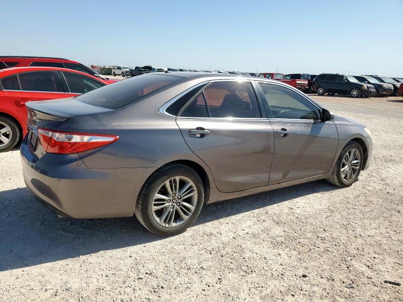 93757915 :رقم المزاد ، 4T1BF1FK6FU060352 vin ، 2015 Toyota Camry مزاد بيع