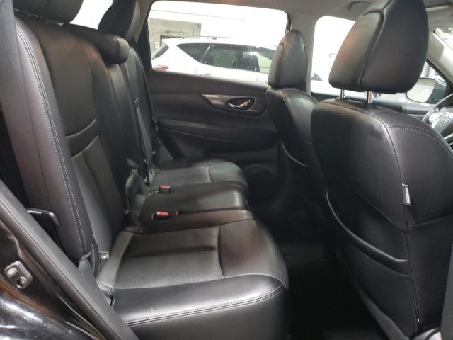 60480605 :رقم المزاد ، 5N1AT2MV4FC879048 vin ، 2015 Nissan Rogue S مزاد بيع